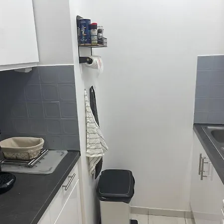 Appt Tout A Pied Pour 4 Personnes A 5 Minutes De La Gare, Du Centre Et De Deauville Et A 15 Min De La Gare Au Calme * Trouville-sur-Mer