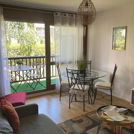 Apartamento Appt Tout A Pied Pour 4 Personnes A 5 Minutes De La Gare, Du Centre Et De Deauville Et A 15 Min De La Gare Au Calme Trouville-sur-Mer
